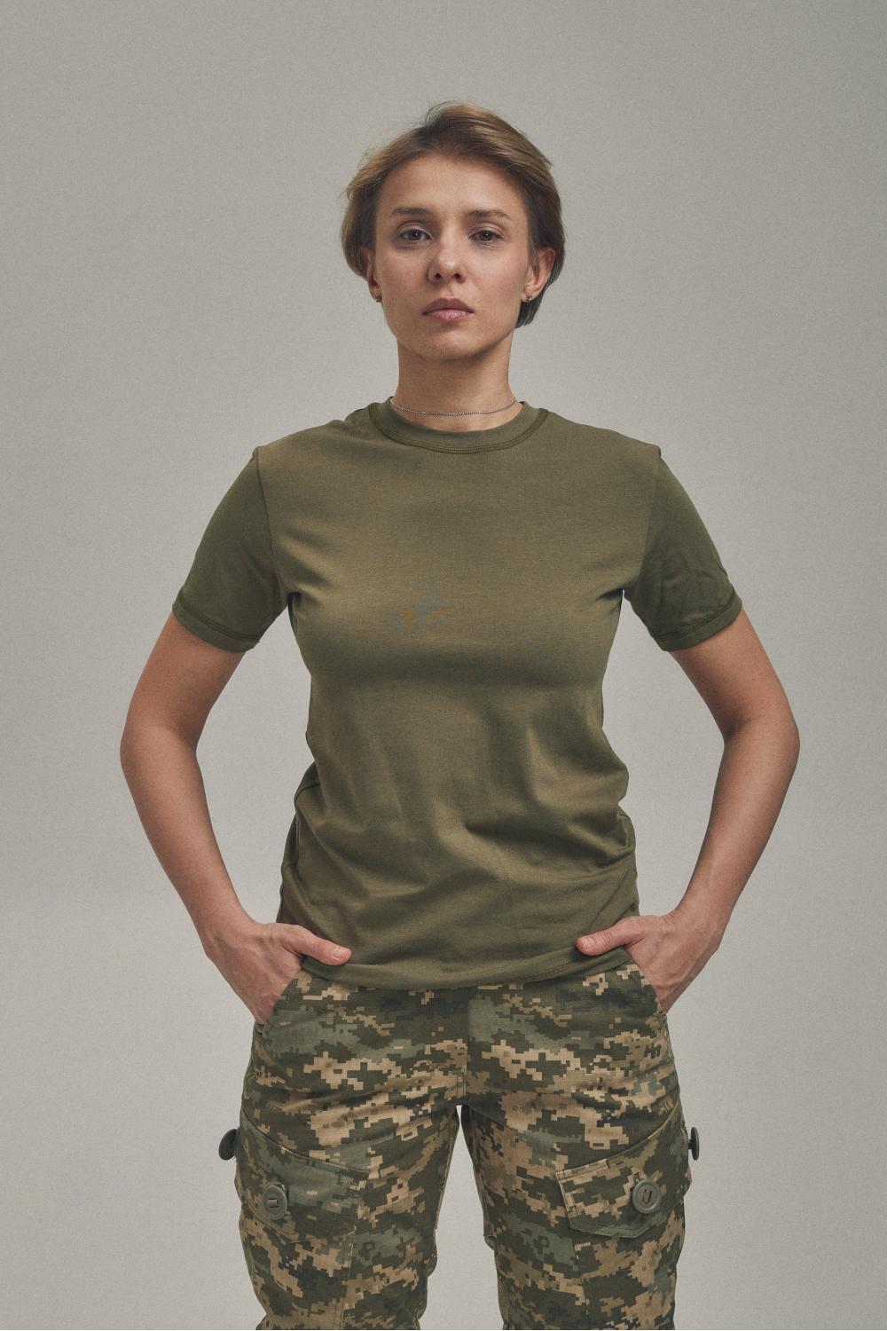 Футболка жіноча, кулір, хакі