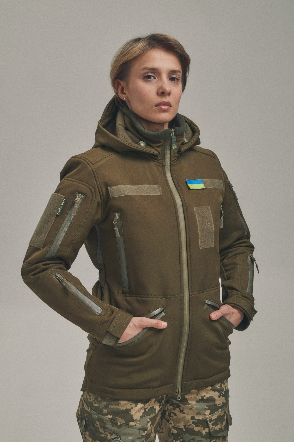 Зимова жіноча куртка Soft Shell 2 в 1 хакі