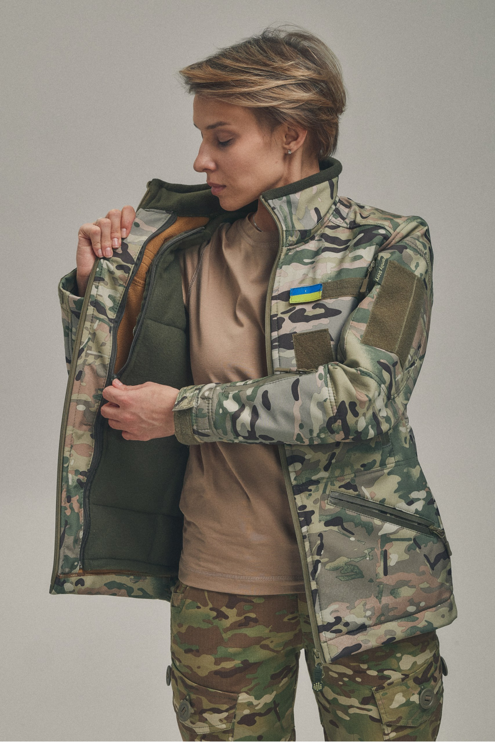 Зимова жіноча куртка Soft Shell 2 в 1 мультикам